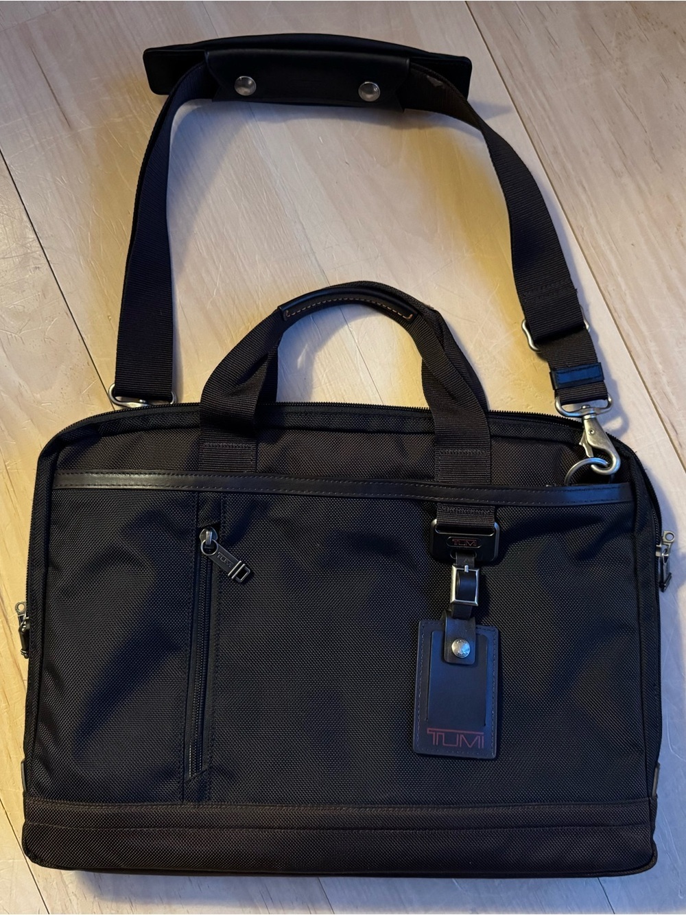 BUNDLE Tumi Laptop Bag, Laptop Insert and Tumi Flat Folding Pack